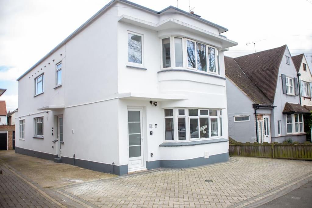 Апартаменты Coastal Haven In Leigh-on-sea *